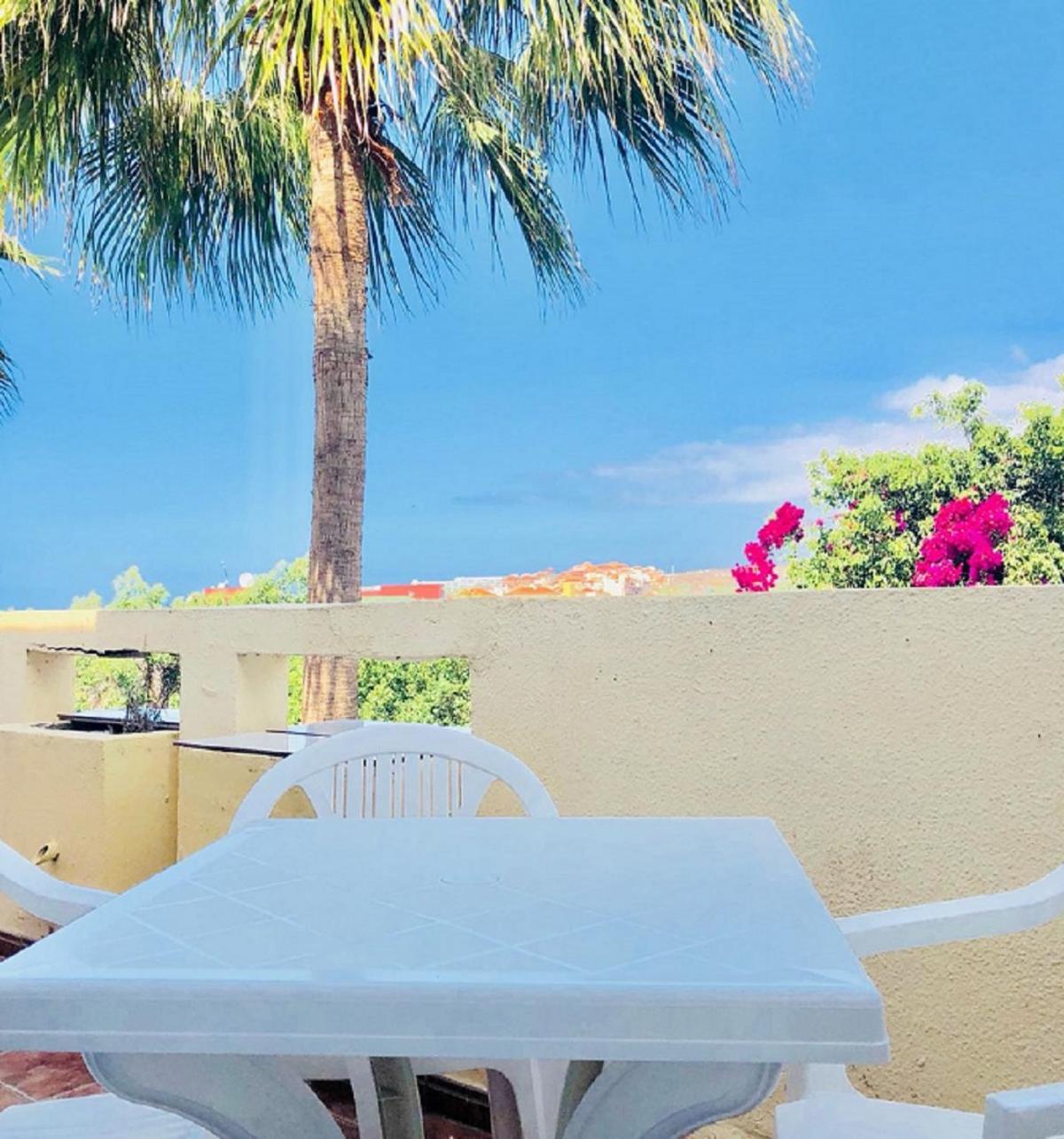 Amazing Holidays In Tenerife With Wifi Адехе Экстерьер фото
